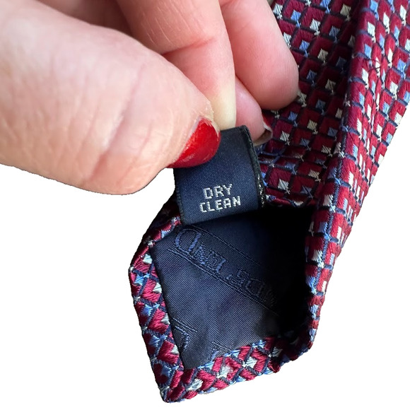 Lands End Neck Tie Adult Mens Red Blue Geometric 100% Silk USA Made Necktie - Picture 8 of 8